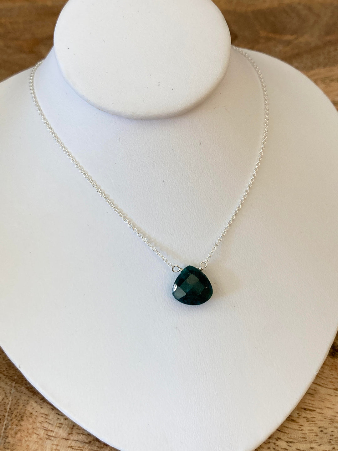 16" Silver Necklace Emerald
