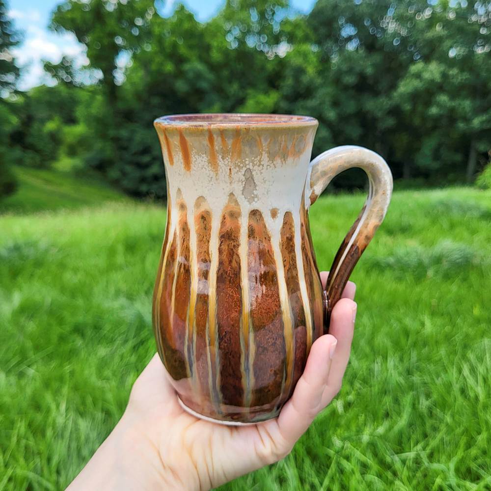 Curved Mug Golden Amber – Glass Growers Gallery & Gifts