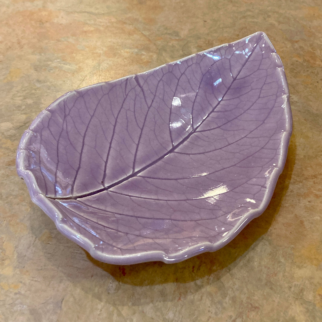 Hydrangea Leaf Dish Lavender