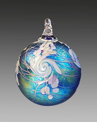 Round Ornament Swirl Blue