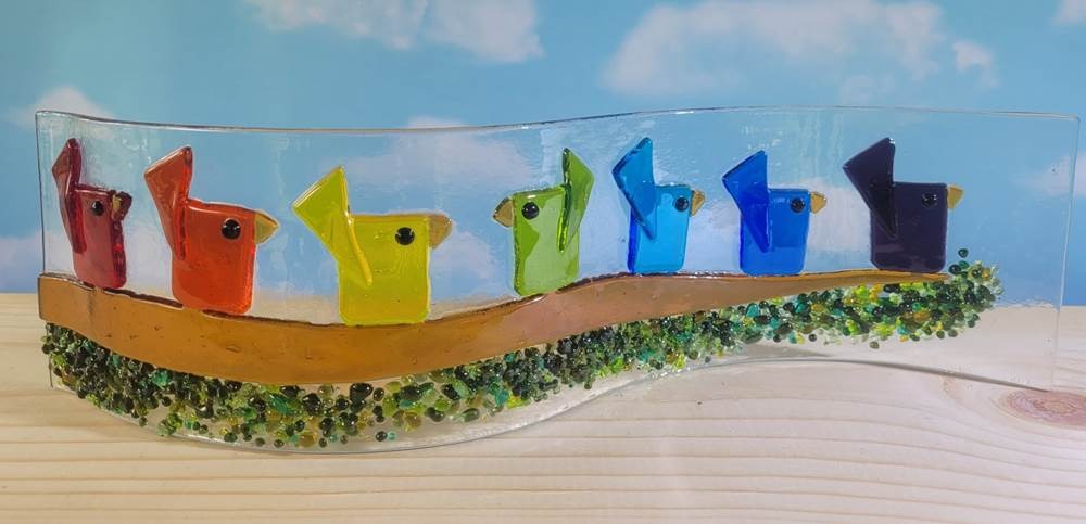 Standing Curved Glass with Rainbow Birds